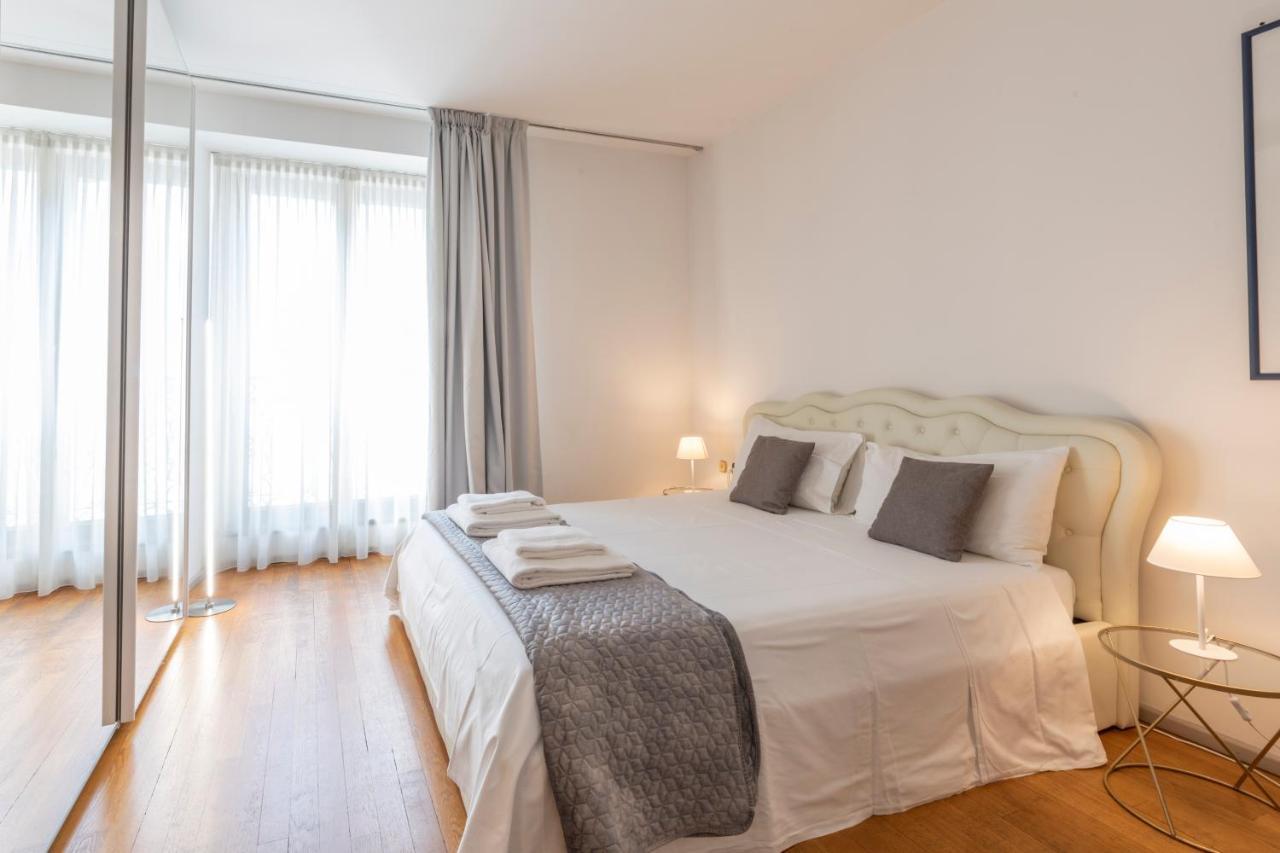 Milan Royal Suites - Centro Duomo Eksteriør billede