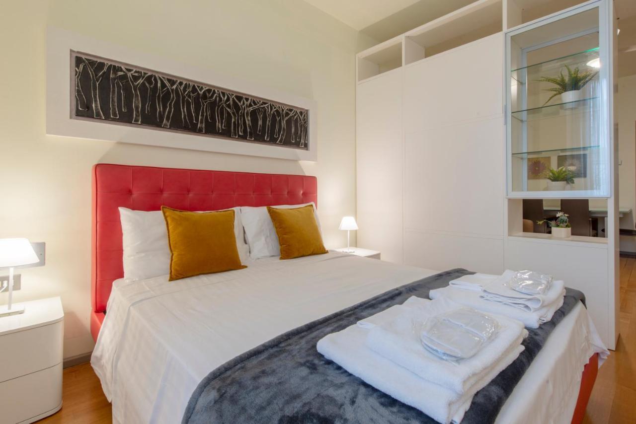 Milan Royal Suites - Centro Duomo Eksteriør billede