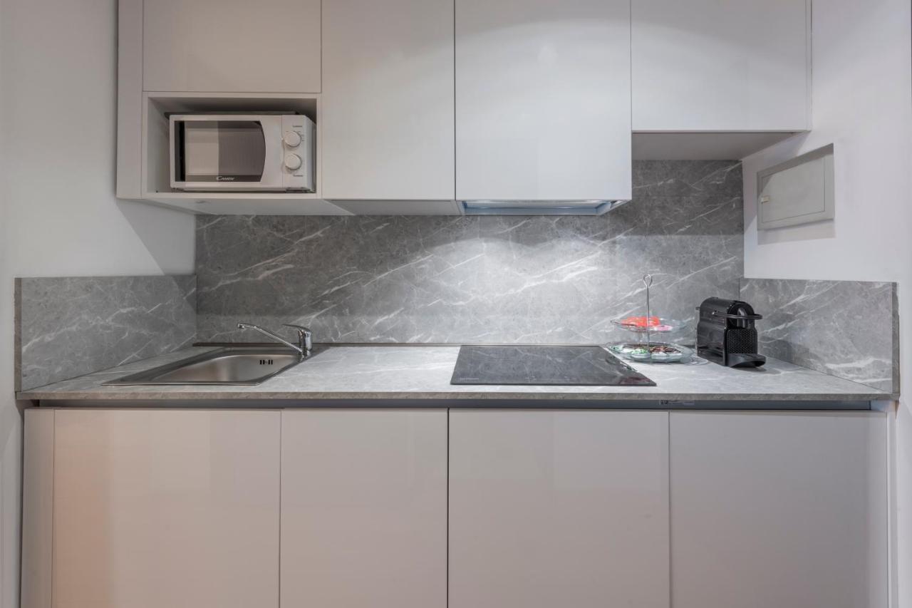 Milan Royal Suites - Centro Duomo Eksteriør billede