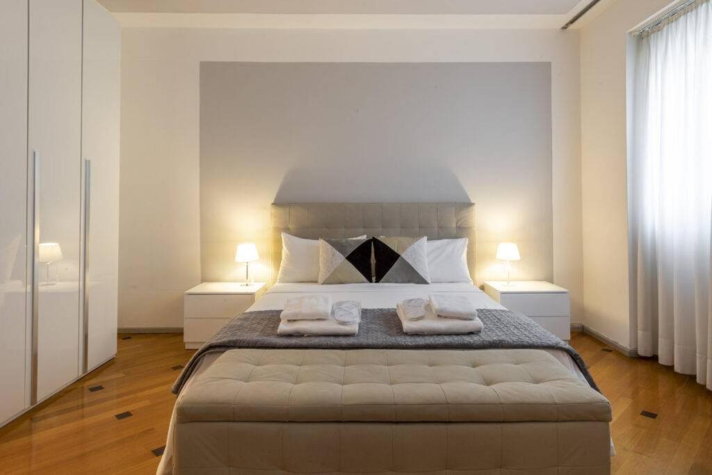 Milan Royal Suites - Centro Duomo Eksteriør billede