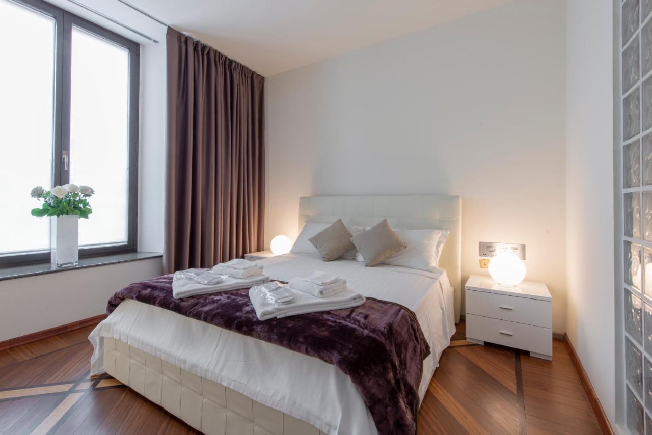 Milan Royal Suites - Centro Duomo Eksteriør billede